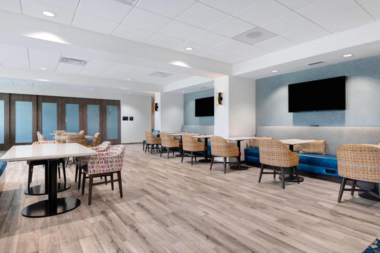 Hampton Inn Chicago Orland Park Bagian luar foto